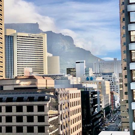 Icon Self Catering Apartment In Cape Town Near Waterfront And Cticc Екстер'єр фото