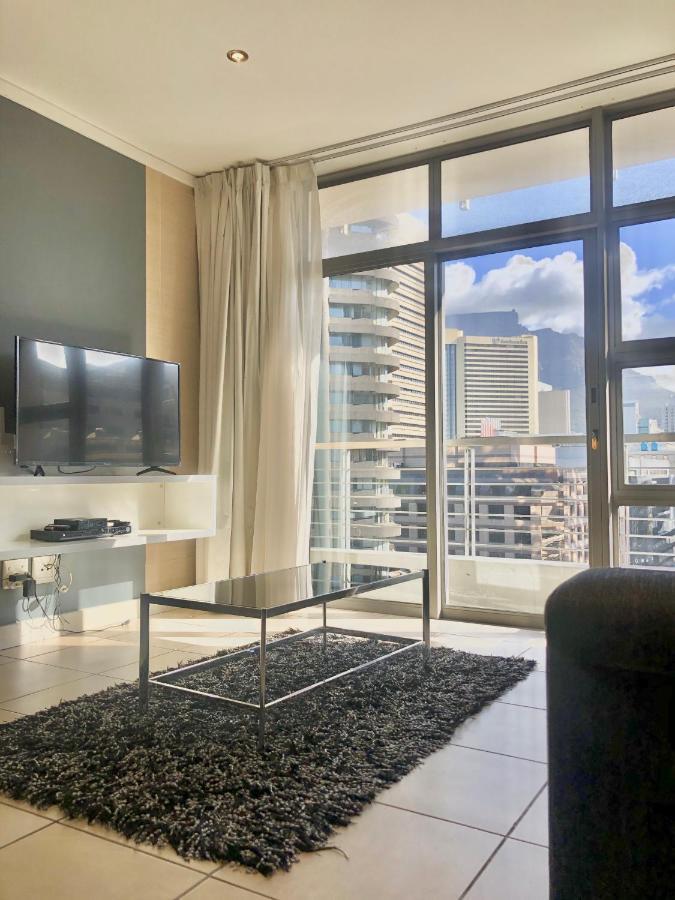 Icon Self Catering Apartment In Cape Town Near Waterfront And Cticc Екстер'єр фото